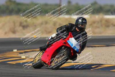 media/Nov-06-2023-Moto Forza (Mon) [[ce023d0744]]/3-Intermediate Group/Session 3 (Turn 16)/